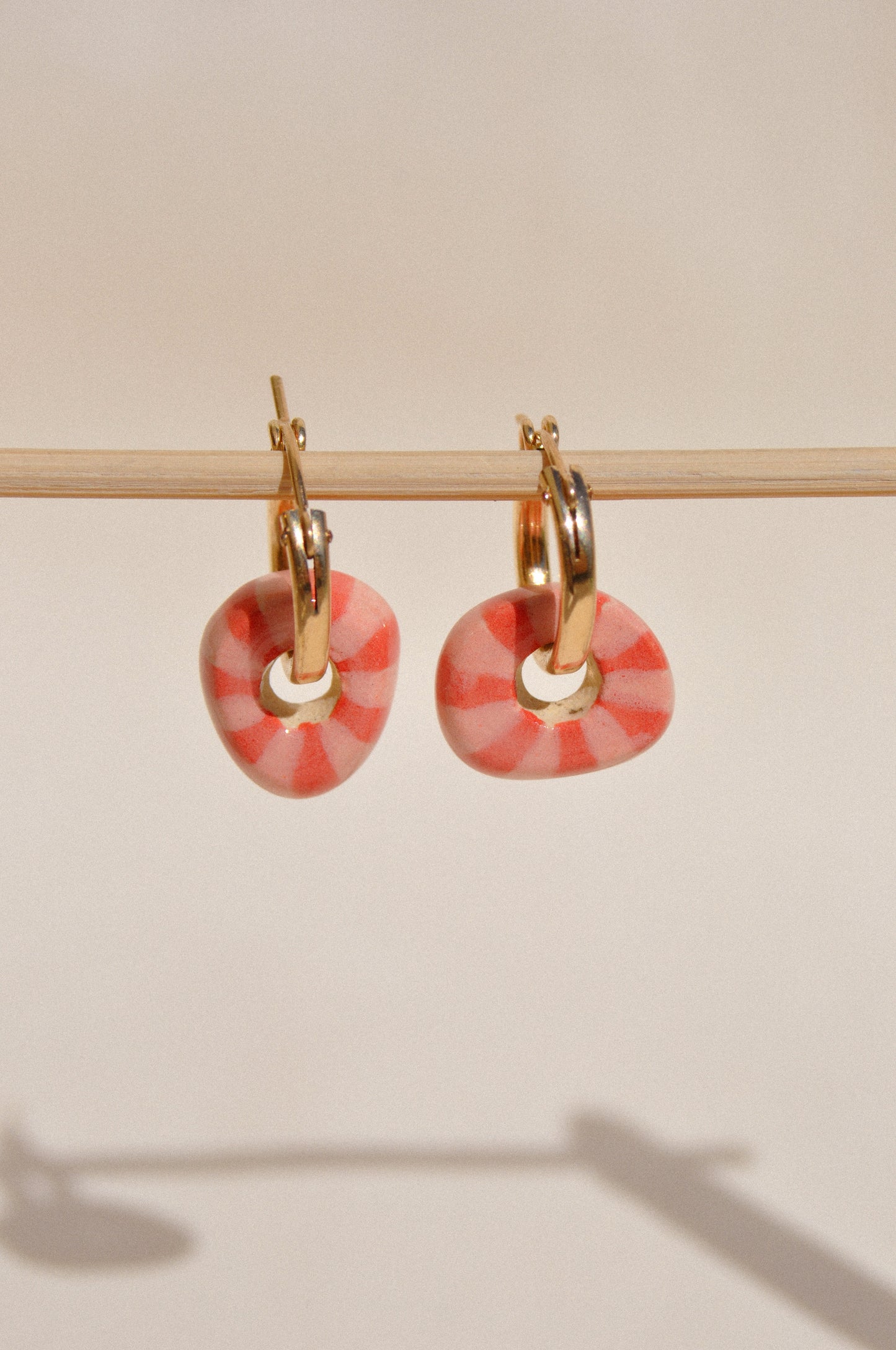 Peladilla mini rayée - Boucles d'oreilles
