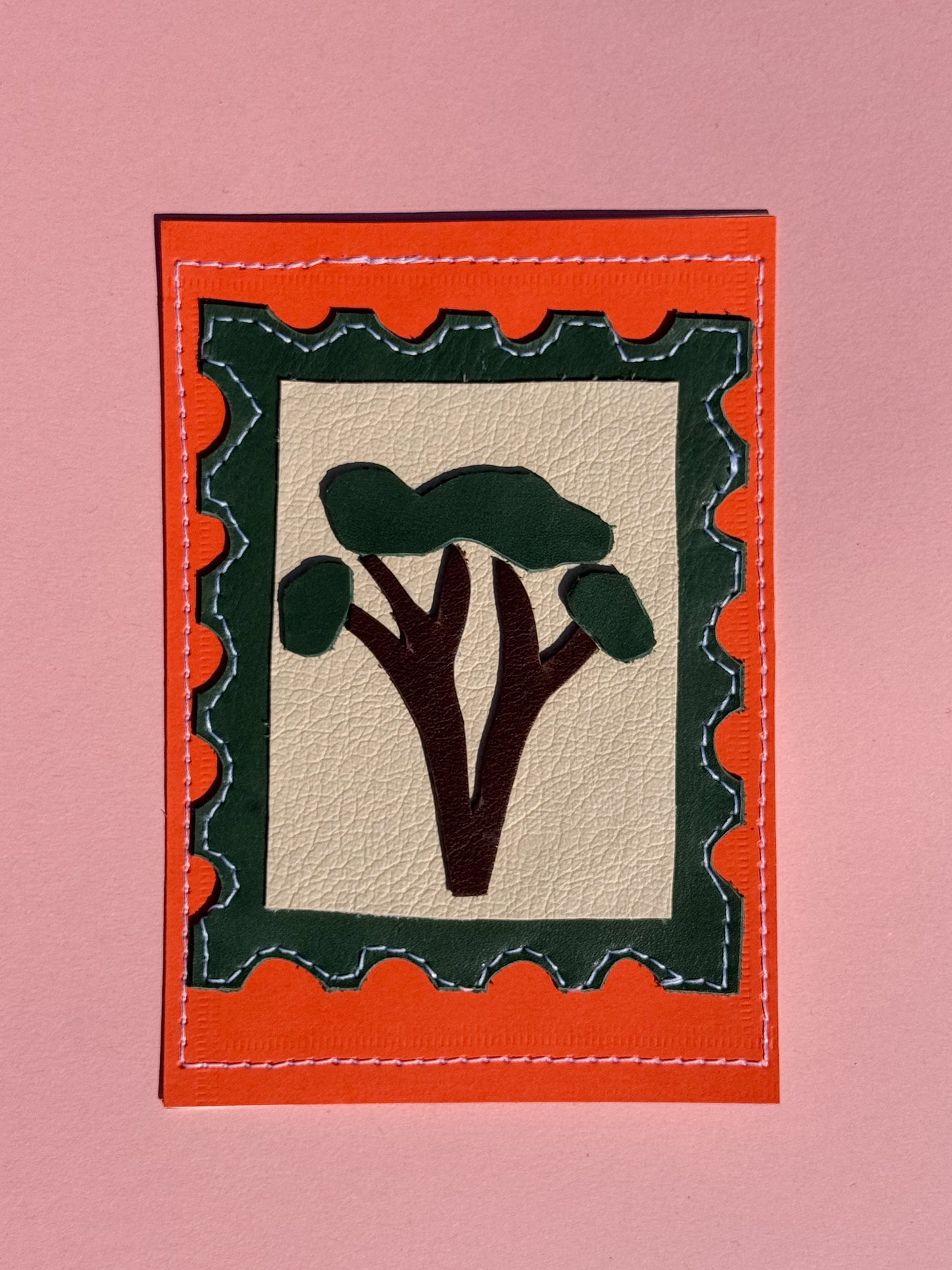 L'arbre - Médaillon + Carte postale