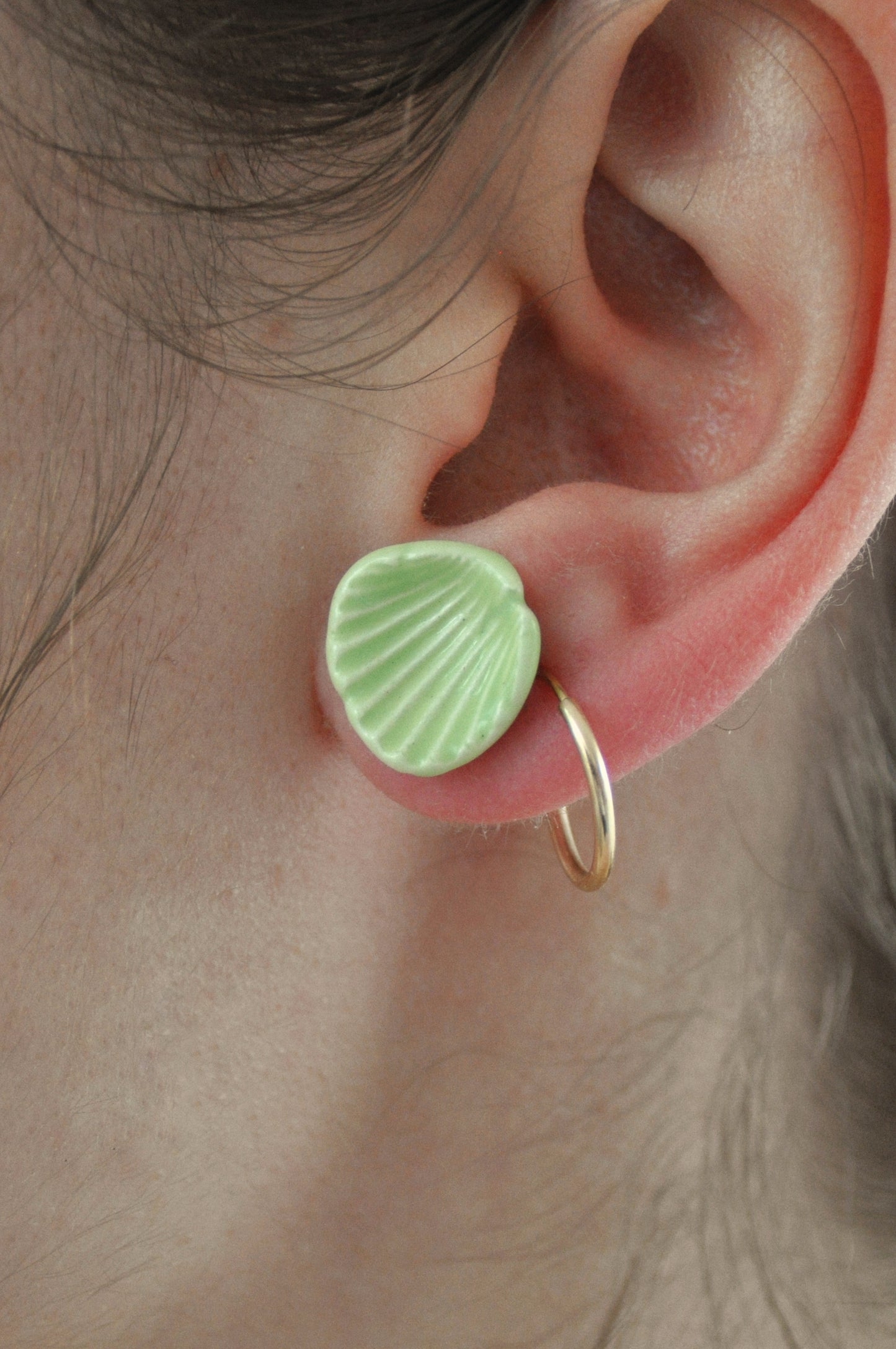 Coquillage mini - Mono boucle d'oreille