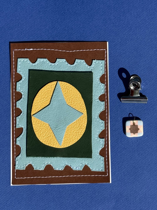 L'étoile - Médaillon + Carte postale